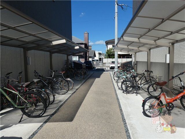 拡大写真:サニーフラット西市 A 1階01の外観写真(昼)
