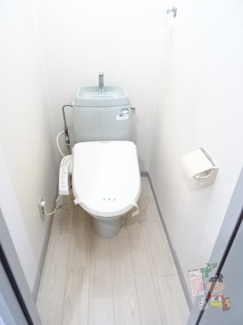 拡大写真:ビーライン北方 1階1のトイレ