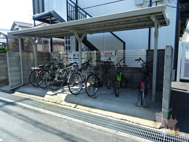 拡大写真:ビーライン北方 1階1の外観写真(昼)