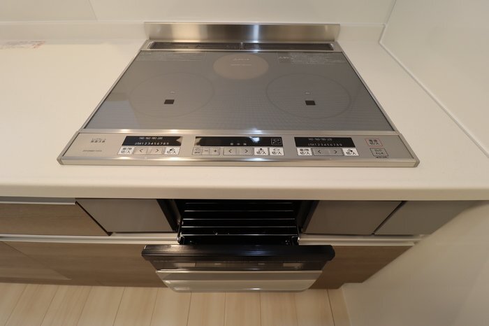 拡大写真:グレイスホーム C 1階1のキッチン