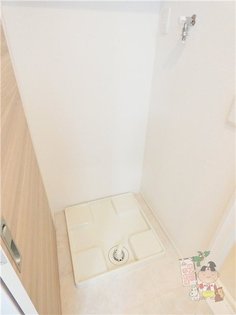 拡大写真:アルネオ 1階1の洗濯機置場