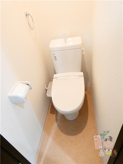 拡大写真:assicurato西川原 1階1のシャワー付トイレ