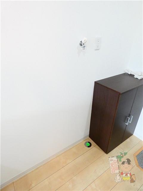 拡大写真:assicurato西川原 1階1の洗濯機置場