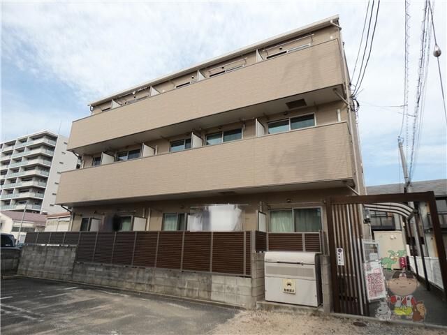 assicurato西川原の外観