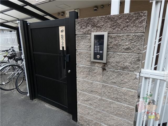 拡大写真:assicurato西川原 1階1の外観写真(昼)
