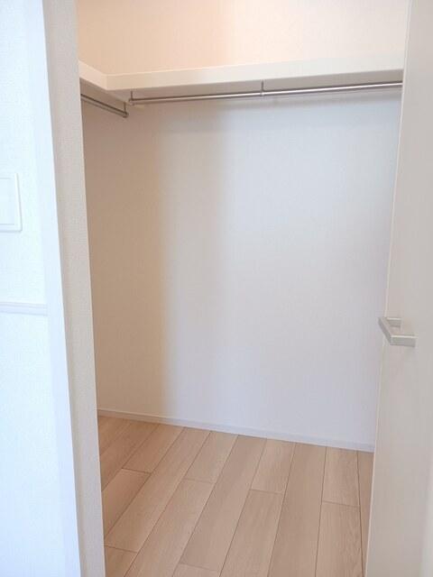 拡大写真:プティパニエ B 2階2の収納