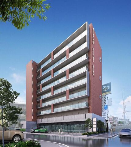 ALPHA PLUS BLD.の外観