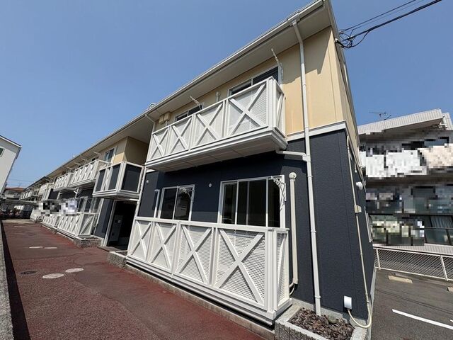 拡大写真：レクサス海田 1階103の外観写真（昼）