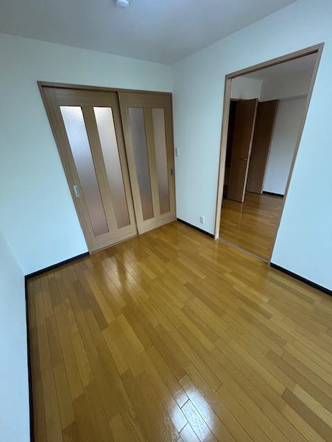拡大写真:尼崎市久々知西町2丁目 3階301の室内