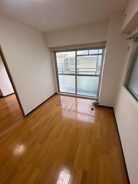 拡大写真:尼崎市久々知西町2丁目 3階301の室内
