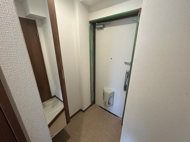 拡大写真:ネクステージ七松町 1階101の玄関