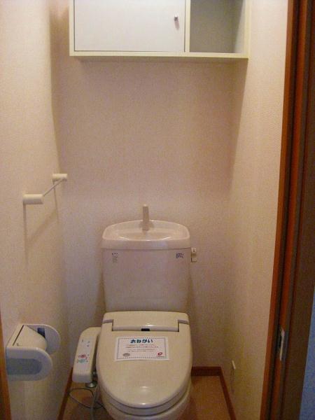 拡大写真:プリムローズ泉宮 1階B101のトイレ