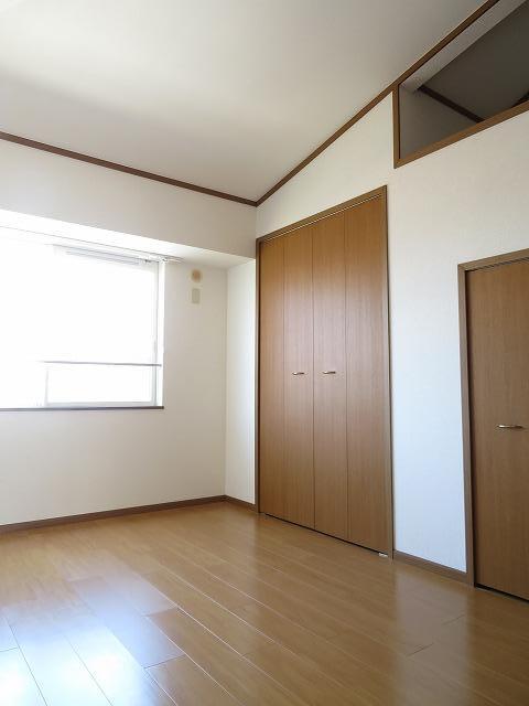 拡大写真:グレンデ・フレデリクス 2階103の室内