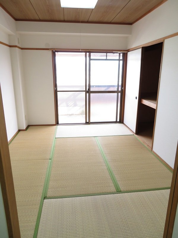 拡大写真：アサヒパレス庄内 6階606Bの和室