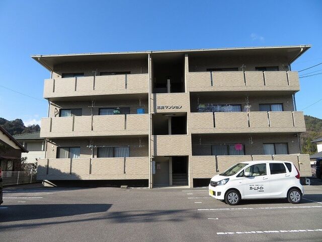 拡大写真:馬渕マンション 1階101の外観写真(昼)