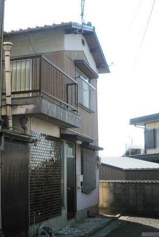 観音寺市柞田町の外観