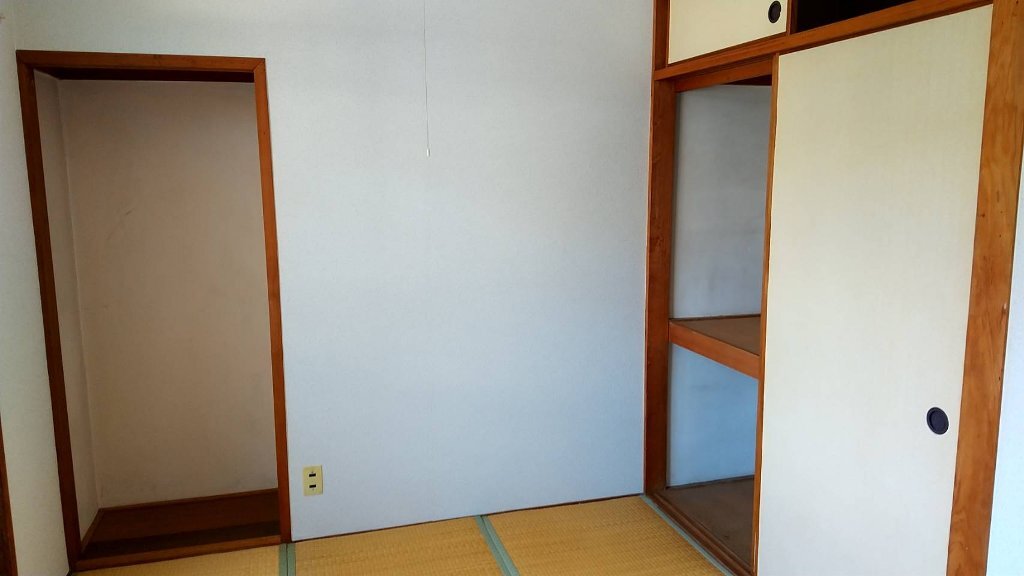 拡大写真:前田アパート・中町 2階202の室内