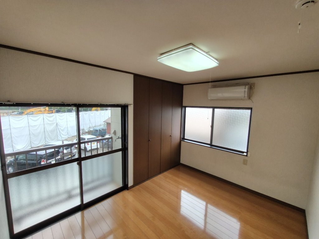 拡大写真：エムケイハイツ 2階201の室内