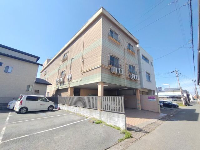 サンライトビルの外観