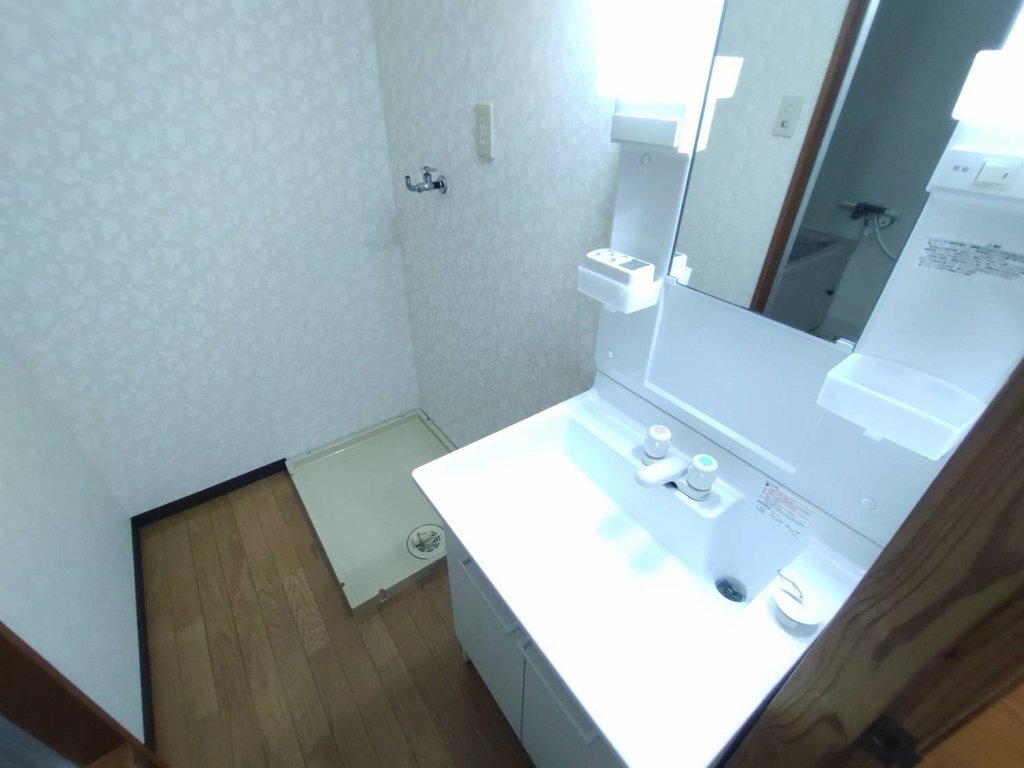 拡大写真:コーポサンセット 3階301の洗面