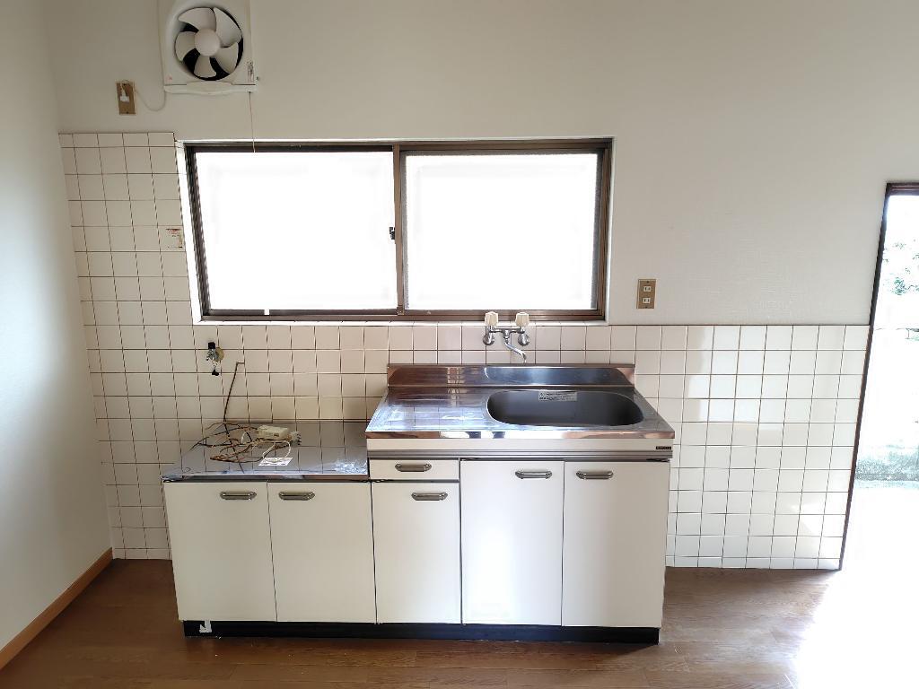 拡大写真:ハイツ中町 1階102のキッチン