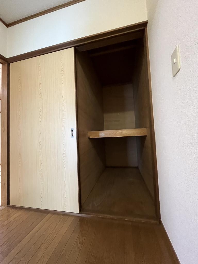 拡大写真:前田コーポ(出雲町) 1階2の収納