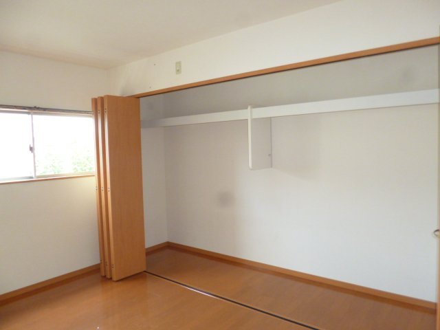 拡大写真：シークエンス鳥塚Ⅰ 1階104の2階収納(イメージ)