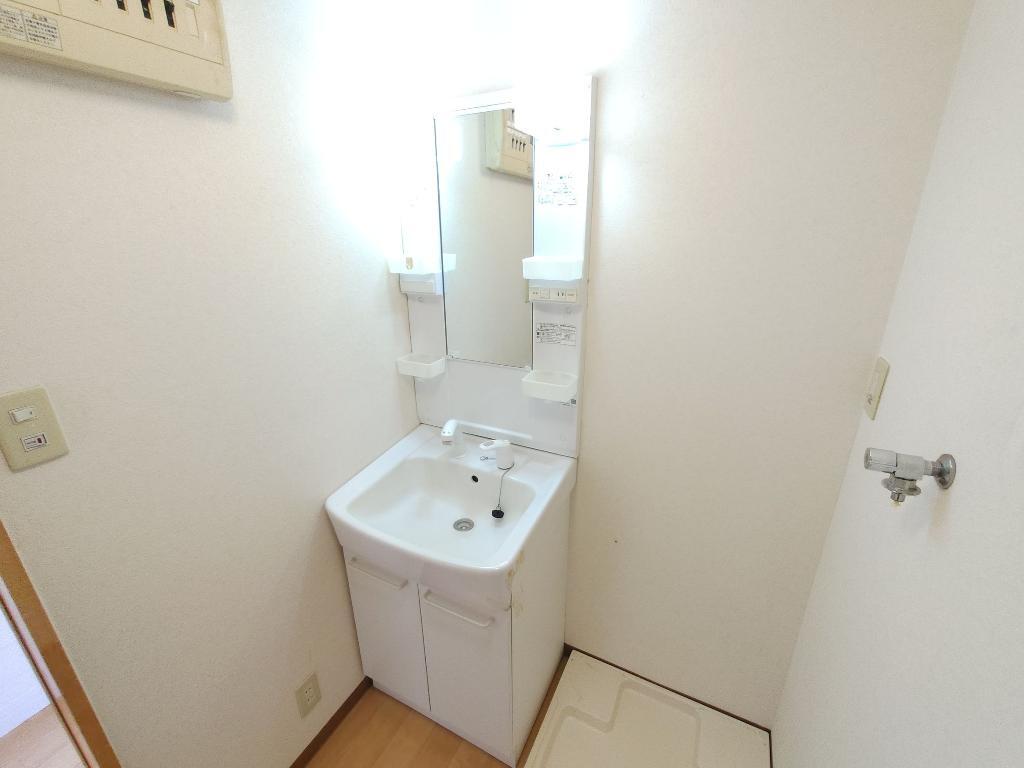 拡大写真:ウイング通町 11階1103の洗面