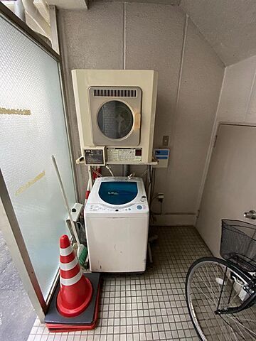 拡大写真:土堂シティマンション 1階103の共有部分