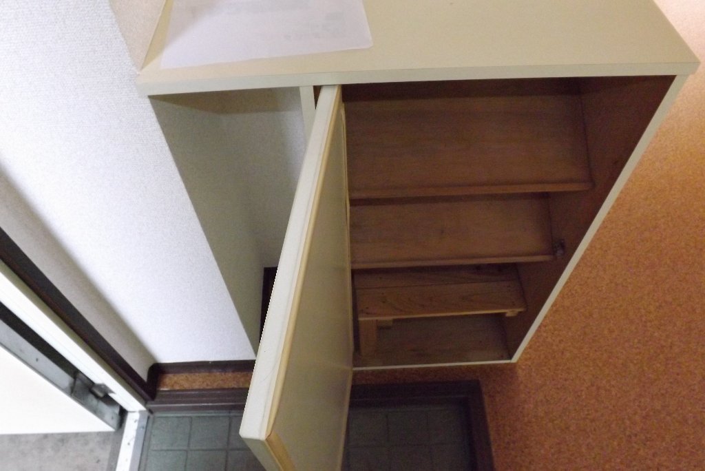 拡大写真：裾野市須山 1階102の下駄箱