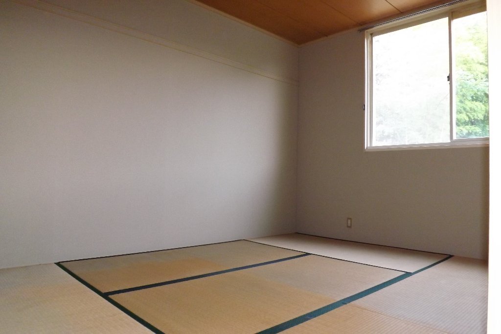 拡大写真：裾野市須山 1階102の和室