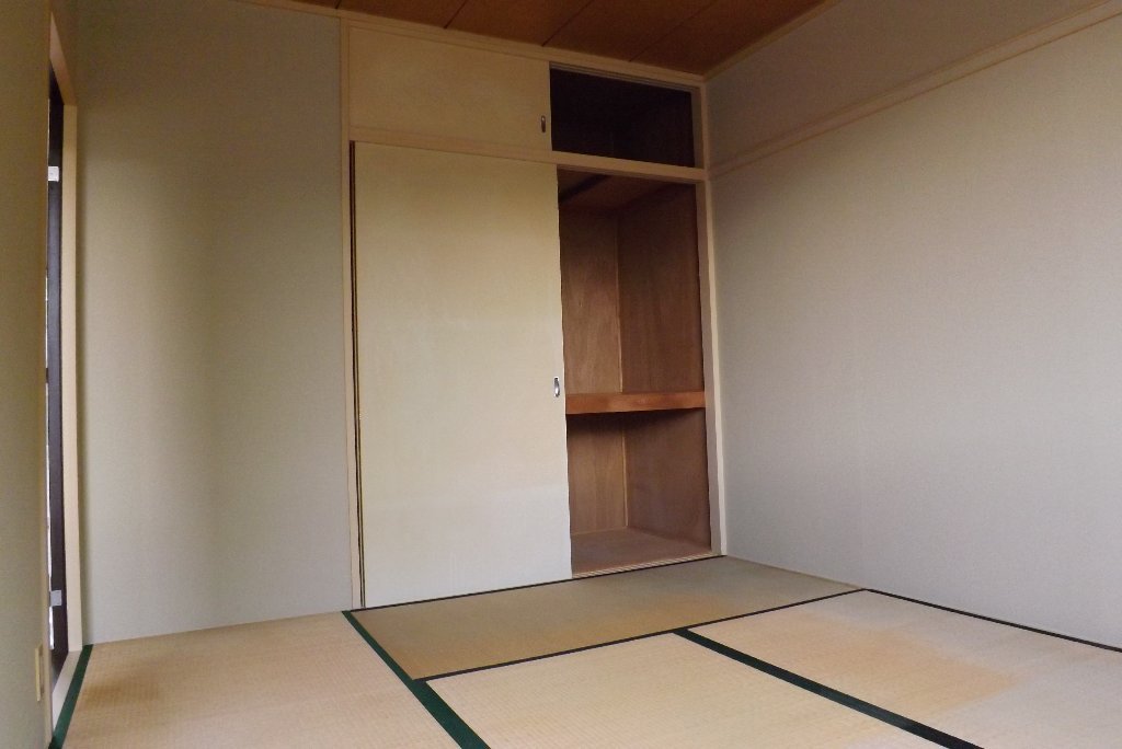 拡大写真：裾野市須山 1階102の和室