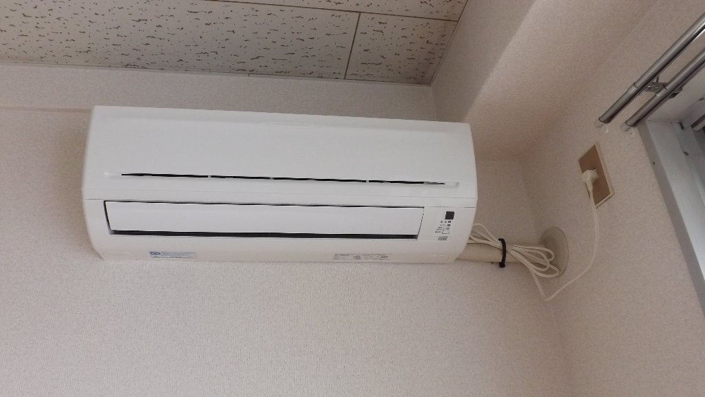 拡大写真：裾野市二ツ屋 1階A2のエアコン