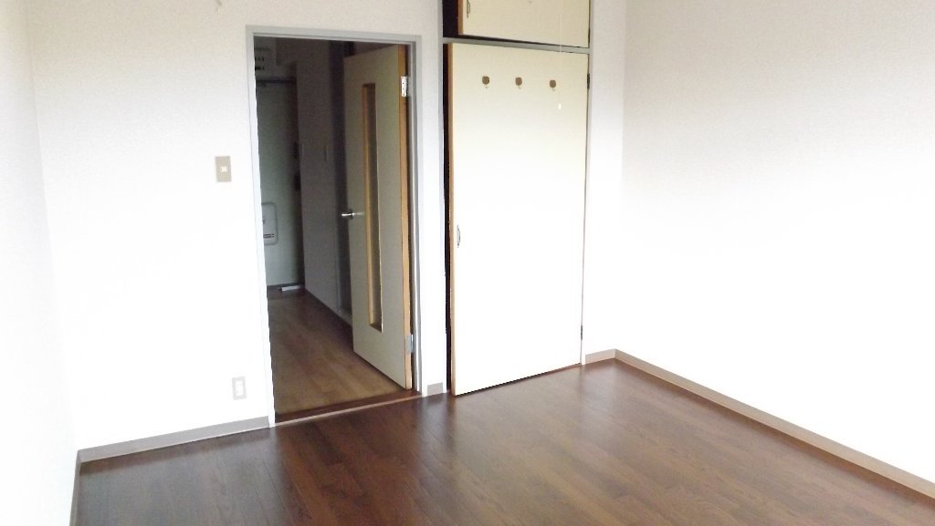 拡大写真：裾野市二ツ屋 3階C5の室内