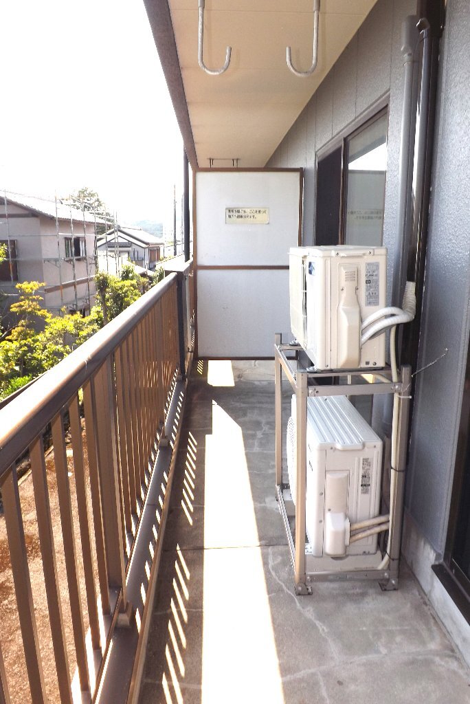 拡大写真：裾野市佐野 2階203のベランダ