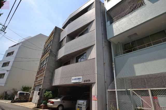 広島市中区東白島町の外観