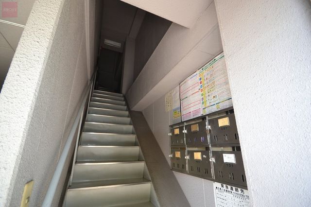 拡大写真:広島市中区東白島町 4階402の外観写真(昼)