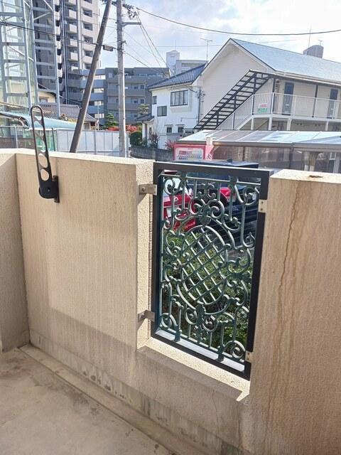 拡大写真:サンリット 1階101のベランダ