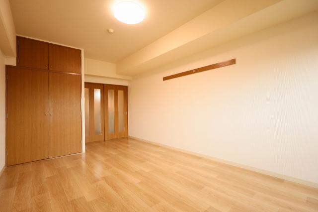 拡大写真:安芸郡海田町南堀川町 4階402のリビング