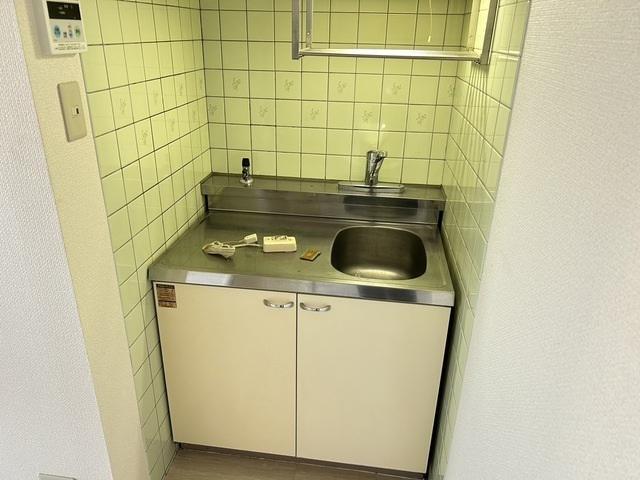 拡大写真:広島市西区南観音6丁目 4階402のキッチン