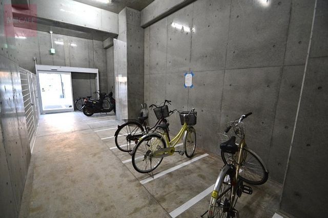 拡大写真:広島市南区宇品海岸1丁目 2階302の外観写真(昼)