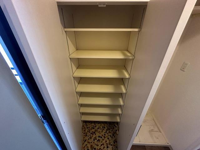 拡大写真:広島市中区舟入本町 4階404の収納