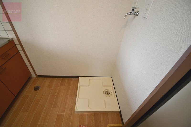 拡大写真：広島市中区大手町５丁目 5階503の洗濯機置場