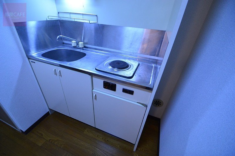 拡大写真:広島市中区東白島町 4階402のキッチン