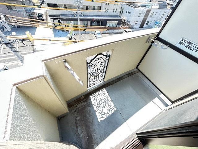 拡大写真:広島市安佐南区西原8丁目 4階401のベランダ