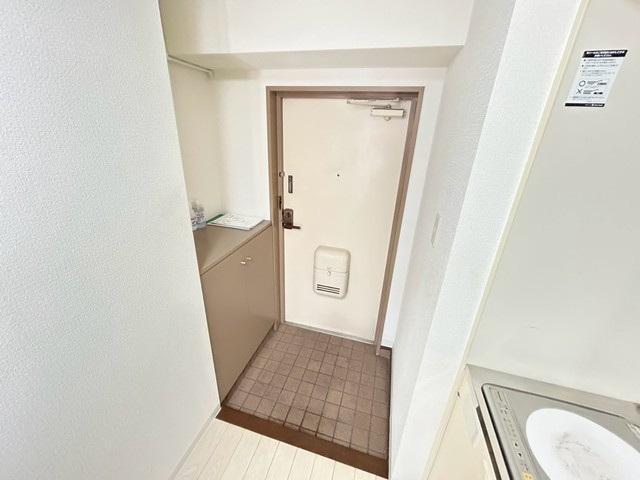 拡大写真:広島市安佐南区西原8丁目 4階401の玄関