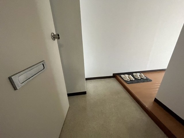 拡大写真:広島市中区大手町5丁目 3階301の廊下