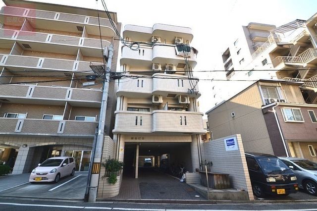 写真：広島市中区千田町３丁目の外観