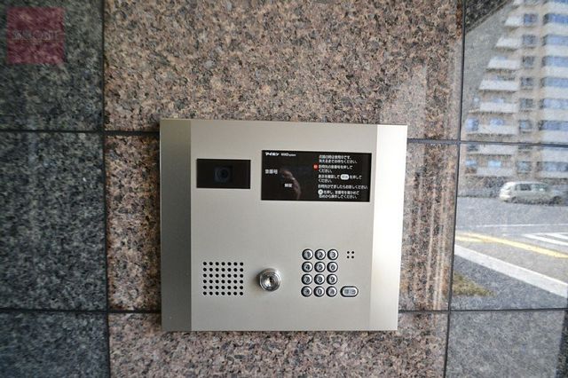 拡大写真:広島市中区舟入川口町 5階501の外観写真(昼)