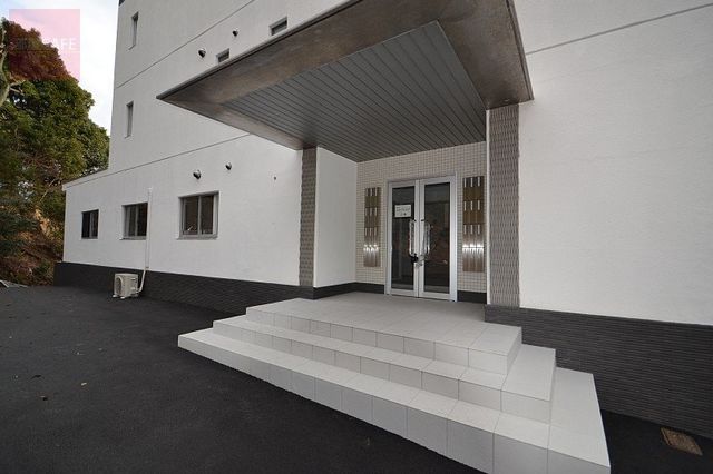 拡大写真:広島市西区三滝本町1丁目 5階502の外観写真(昼)